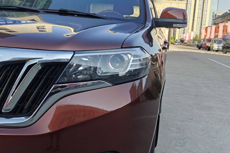 Used Foday Landfort 2015 1.9T Diesel 4x4 Luxury Edition 7-Seater
