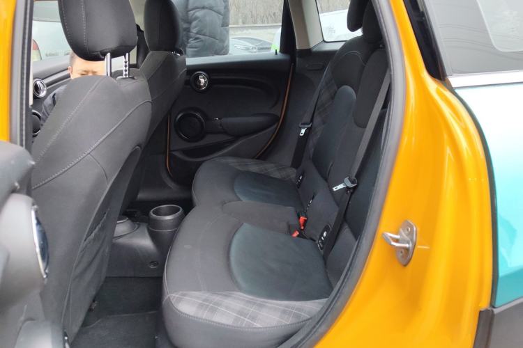 Used MINI MINI 2015 1.5T COOPER Fun Five-Door Edition
