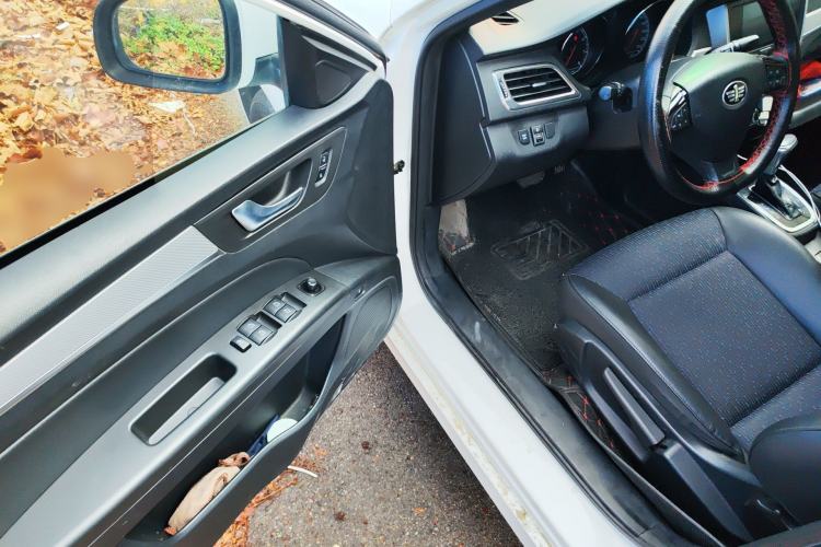 Used Bestune B30 2016 1.6L Automatic Premium Edition