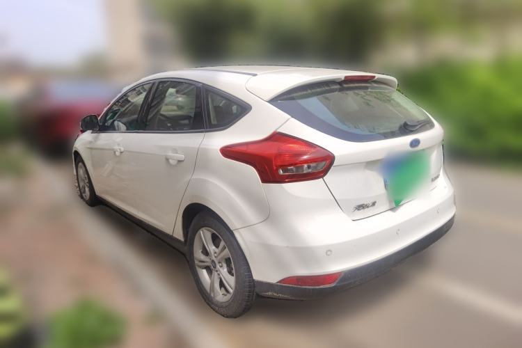 Used Ford Focus 2015 Hatchback 1.6L Automatic Comfort Model Rear Left 45 Deg