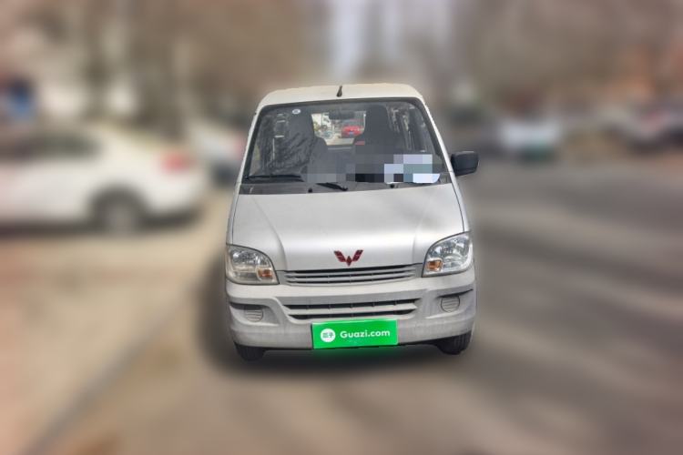 Used Wuling Zhiguang 2023 1.5L Practical Version 5/7 Seats
