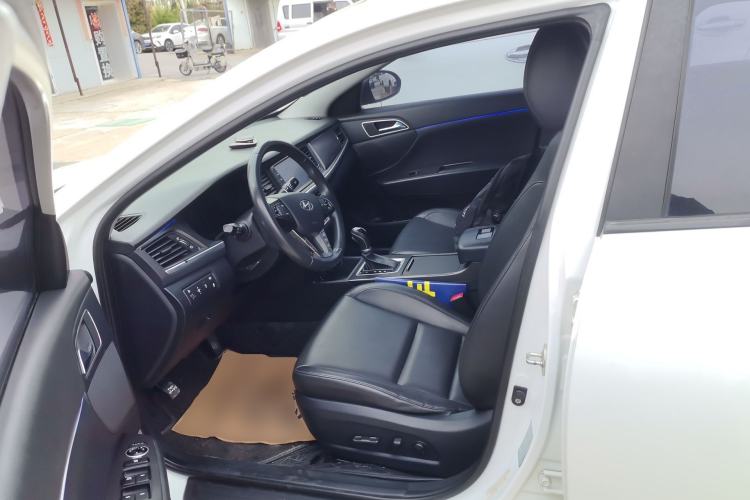 Used Hyundai Mistra 2017 1.8L Automatic Deluxe DLX Model China V Emission Standard Left Front Seat