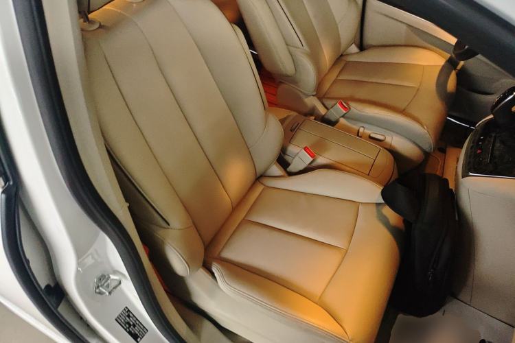 Used Buick GL8 2020 Land Business Class 652T Premium Model