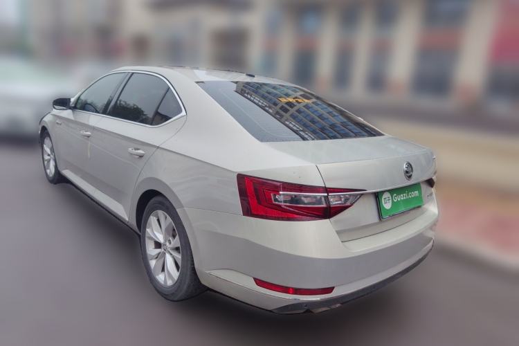 Used Skoda Superb 2016 TSI280 DSG Innovation Edition Rear Left 45 Deg