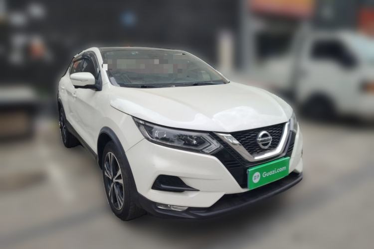 Used Nissan Qashqai 2019 2.0L CVT Luxury Edition Front Right 45 Deg