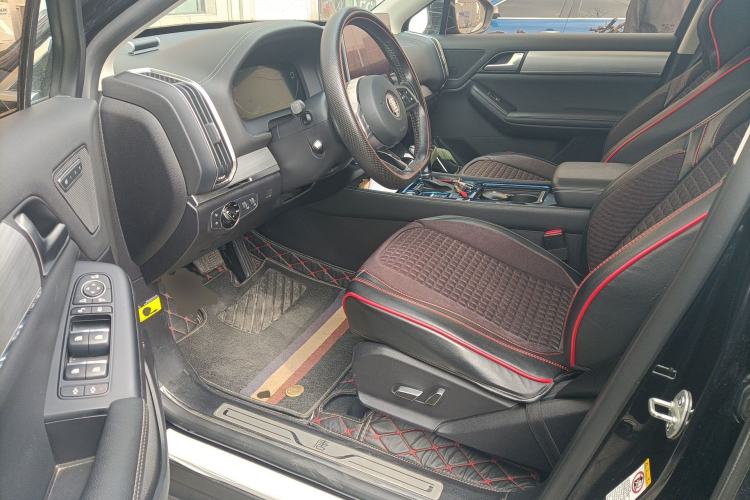 Used BYD Tang 2018 2.0T Automatic SmartConnect Prestige 7-Seater China V Standard
