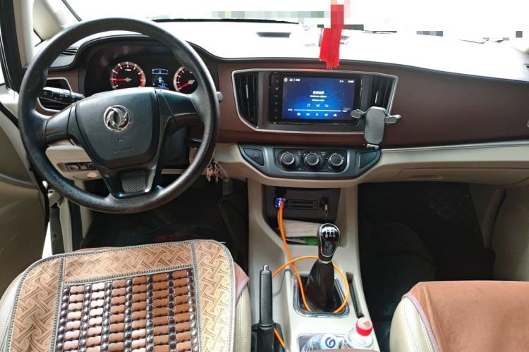 Used FORTHING Lingzhi 2018 M5L 1.6L 7-Seater Luxury Model