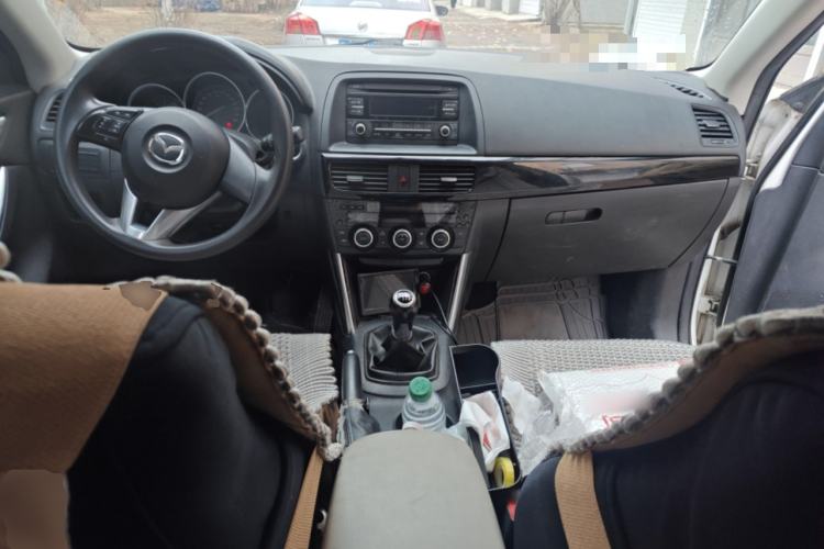 Used Mazda CX-5 2013 2.0L Manual Two-Wheel Drive Comfort Version Center Console