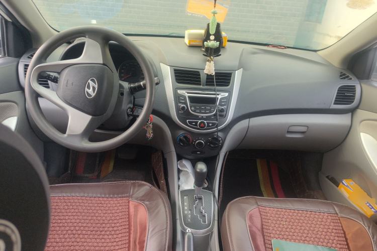 Used Hyundai Verna (older generation) 2013 Sedan 1.4L Automatic Standard GL Model
