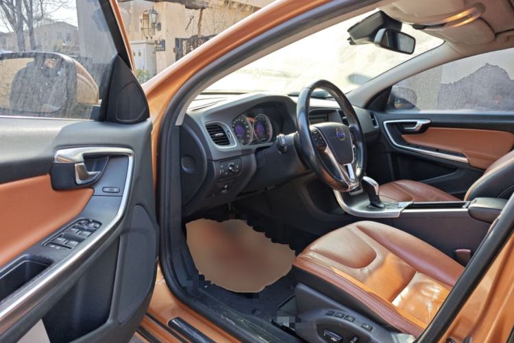 Used Volvo S60 2013 T5 Zhiya Edition