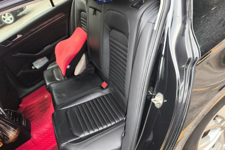 Used Volkswagen Magotan 2018 Facelift 330TSI DSG Luxury Model
