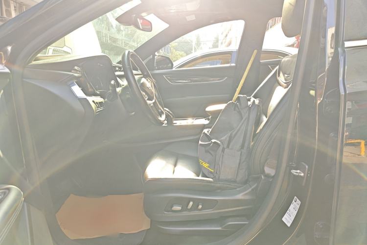 Used Cadillac XT5 2020 28T Luxury Version