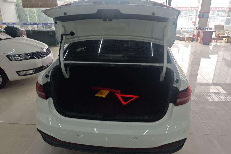 Used Volkswagen Lavida 2023 Revised 1.5L Automatic DeYi Edition