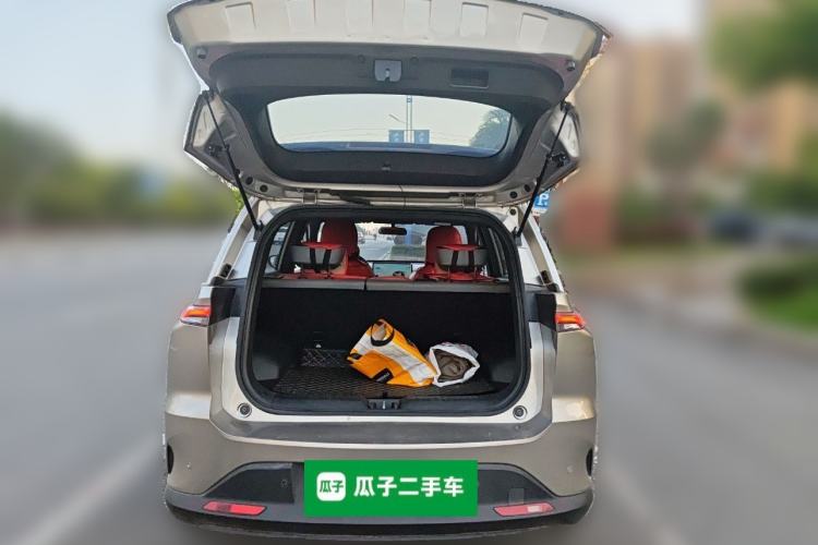 Used Hycan Z03 2022 510 km Range Trend Edition 135 kW 64.23 kWh Trunk