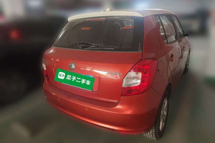 Used Skoda Fabia 2012 1.4L Manual Crystal Edition Rear Right 45 Deg