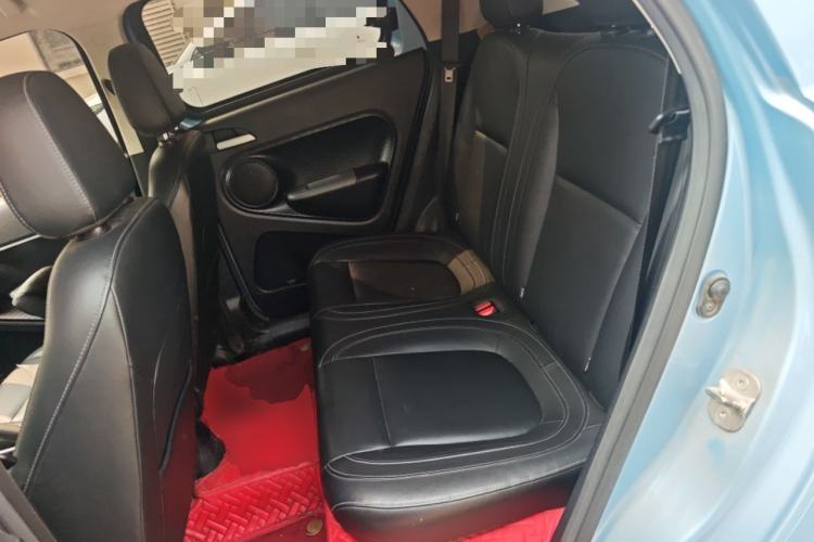 Used ORA Black Cat 2019 351 km Family Edition Left Rear Seat