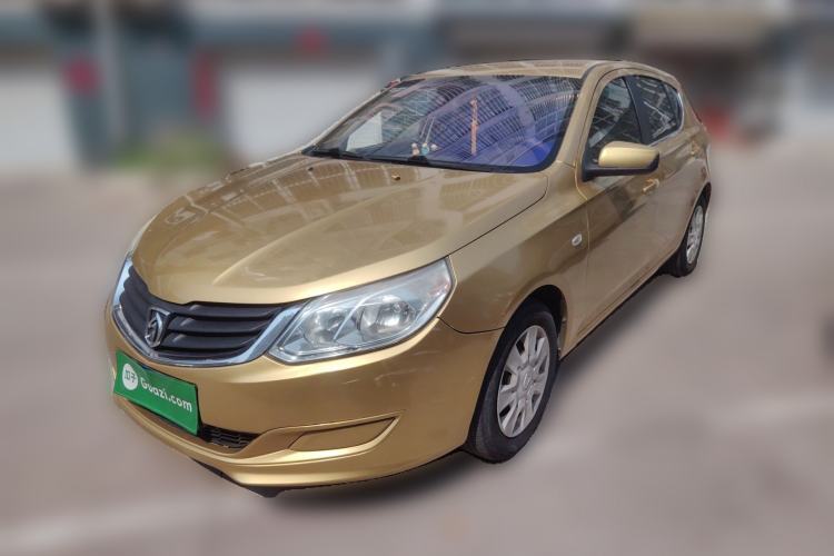 Used Baojun 610 2014 1.5L manual standard version