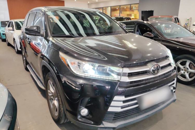 Used Toyota Highlander 2018 2.0T Four-Wheel Drive Luxury Version 7 Seats China VI Standard
