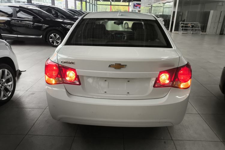 Used Chevrolet Cruze 2013 1.8L SE AT Rear