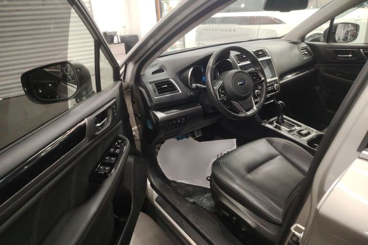 Used Subaru Outback 2020 Revised Version 2.5i Sport Navigation Edition with EyeSight