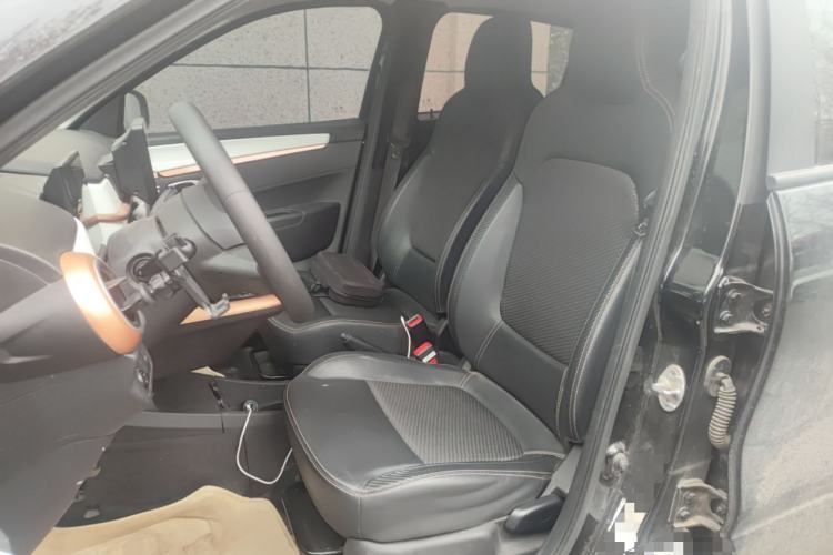 Used Dongfeng NAMMI BOX 2022 Chasing Wind Edition 331 km Standard Model