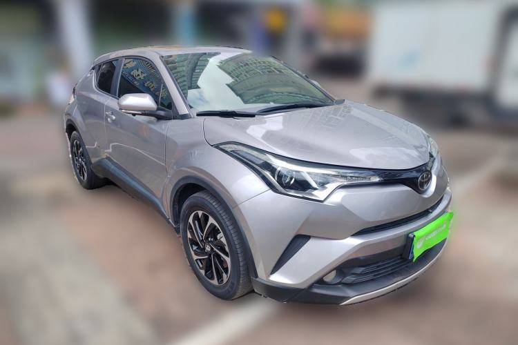 Used Toyota IZOA 2018 2.0L Yichi Version China VI Standard