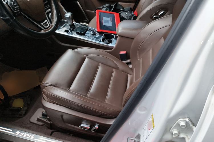 Used Haval H7 2017 Blue-Label H7L 2.0T Automatic Luxury Model Left Front Seat