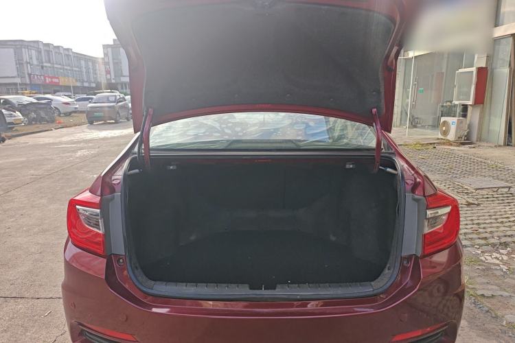 Used Honda Crider 2013 1.8L automatic luxury edition