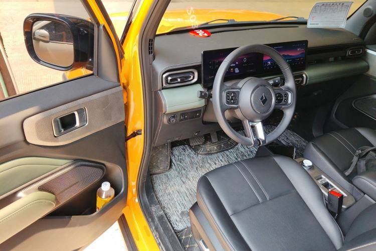 Used Baojun Spark 2023 Intelligent Premium Edition Driver Seat