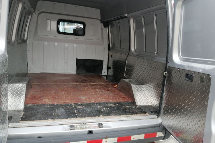 Used JMC Transit 2021 2.8T Space King Standard Version Short Wheelbase Mid-Height Roof 3-Seater Diesel Euro VI JX493
