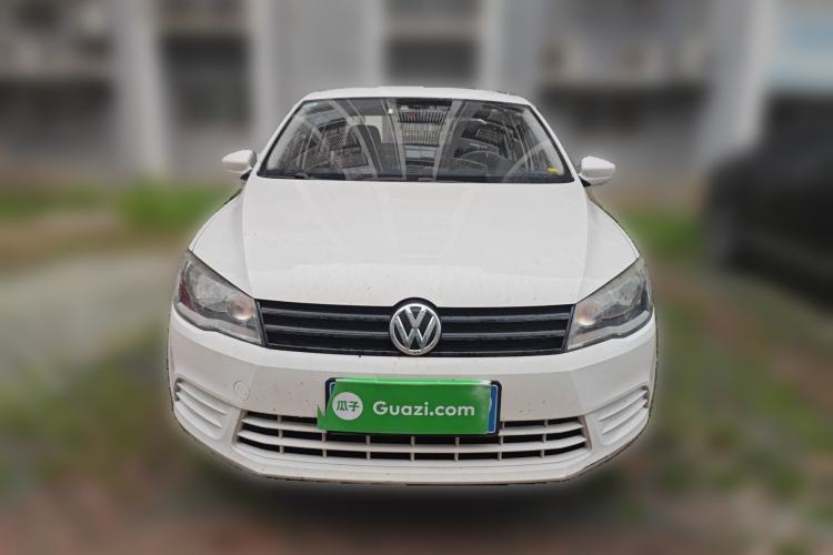 Used Volkswagen Jetta 2015 1.4L Manual Fashion Model Front