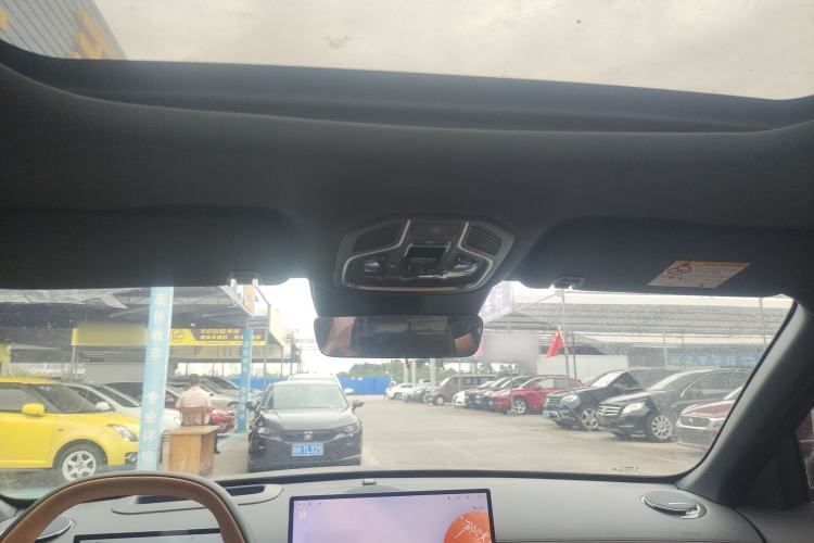 Used Geely Galaxy Xingjian 7 EM-i 2025 120km Exploration+ Version Headliner