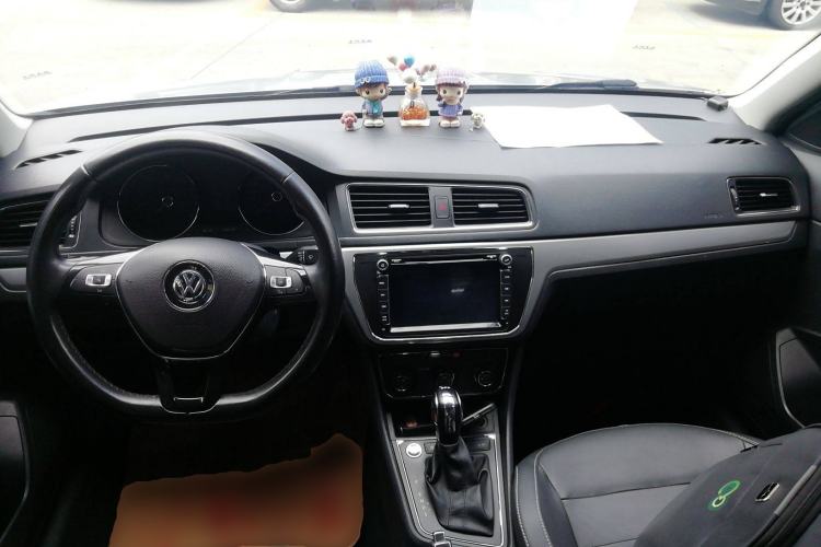 Used Volkswagen Gran Lavida 2017 180TSI DSG Comfort Edition

