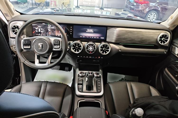 Used Tank 300 2023 2.0T Iron Rider 02