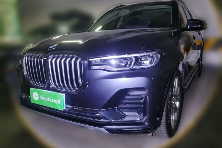 Used BMW X7 2020 xDrive40i Luxury Package with Leading Features