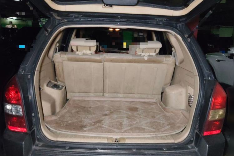 Used Hyundai Tucson 2009 2.0L Manual Two-Wheel Drive Fashion Edition
