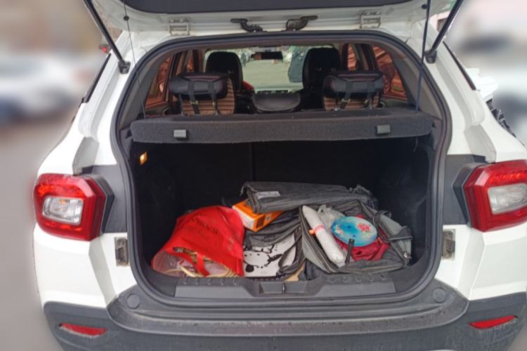 Used Brilliance V3 2016 1.5L Manual Elite Version Trunk