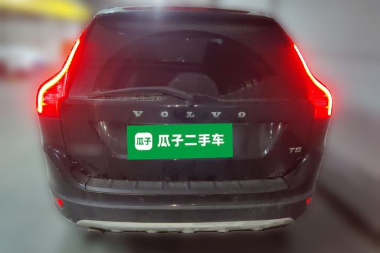 Used Volvo XC60  Rear