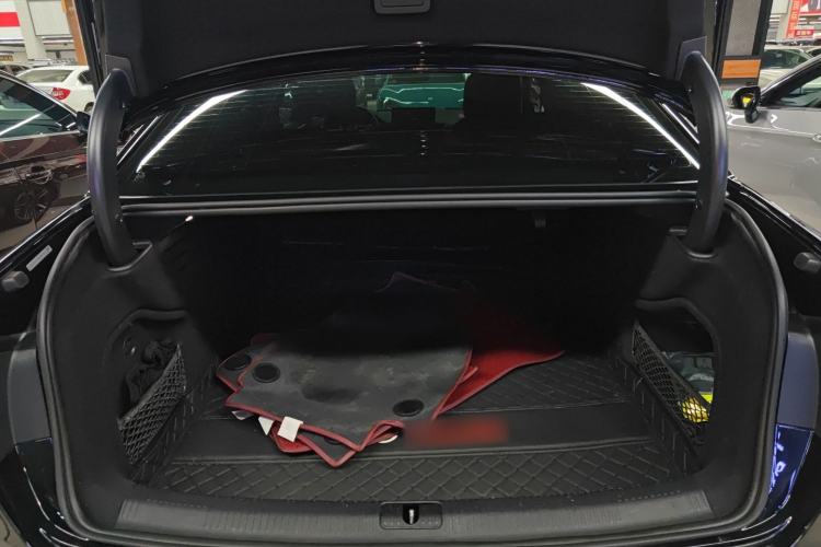 Used Audi A4L 2022 40 TFSI Luxury Dynamic Model