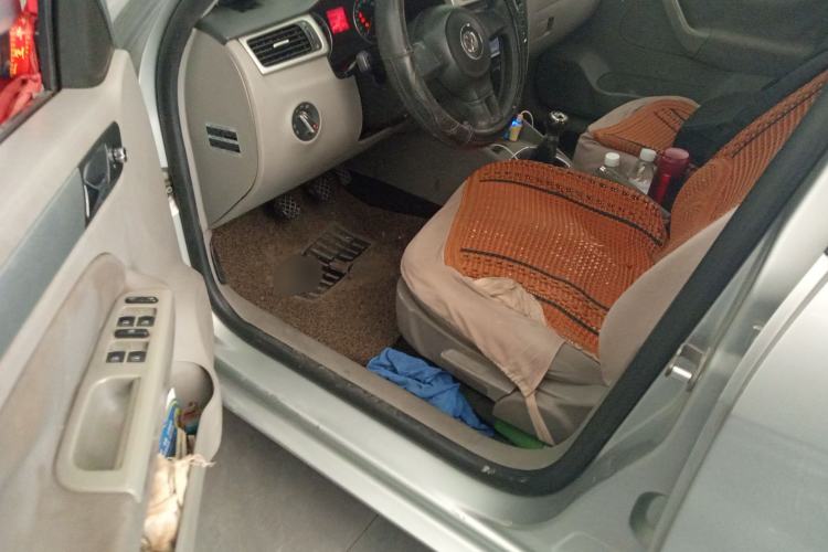 Used Volkswagen Bora 2012 1.6L Manual Fashion Edition
