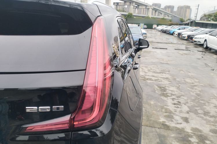 Used Cadillac XT4 2021 28T Two-Wheel Drive Tech Edition Right Rear Taillight