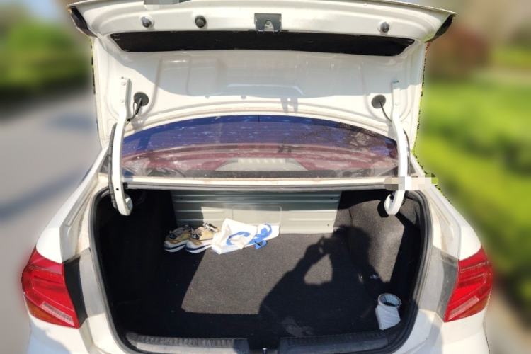 Used Volkswagen Jetta 2017 1.4L Manual Fashion Edition
