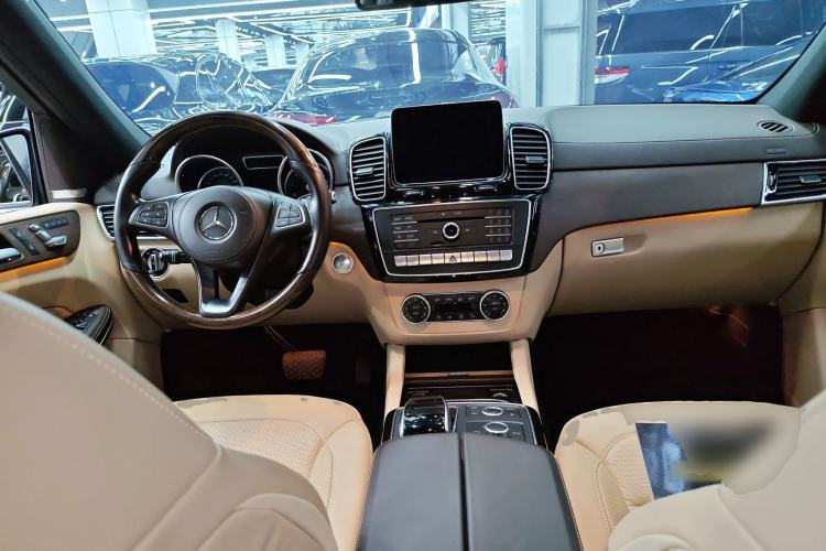 Used Mercedes-Benz GLS 2017 GLS 500 4MATIC
