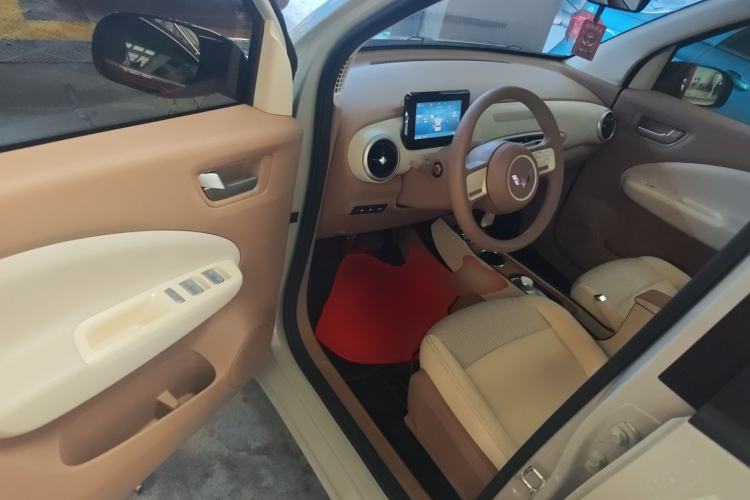 Used Wuling Hongguang MINIEV 2025 Four-Door Version Advanced Edition Driver Seat