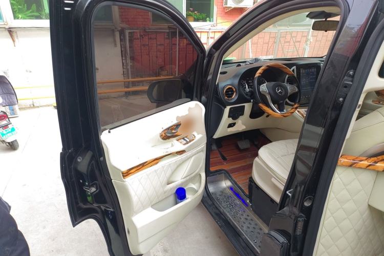 Used Mercedes-Benz Vito 2016 2.0T Business Edition
