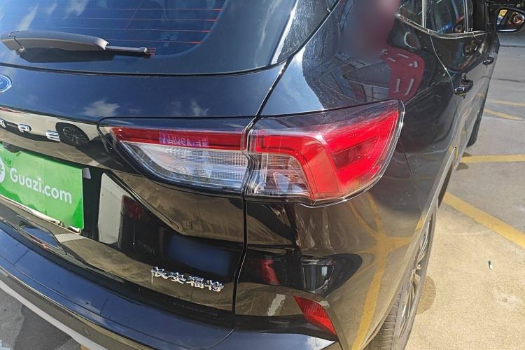 Used Ford Escape 2024 EcoBoost 245 Two-Wheel-Drive Titanium Edition