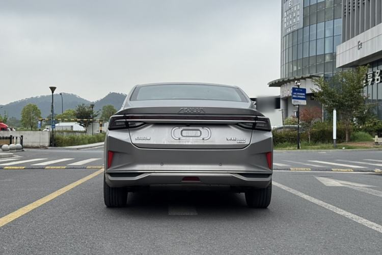 Used Dongfeng Aeolus Yixuan MAX 2021 1.5T Super-Powered Dad Edition