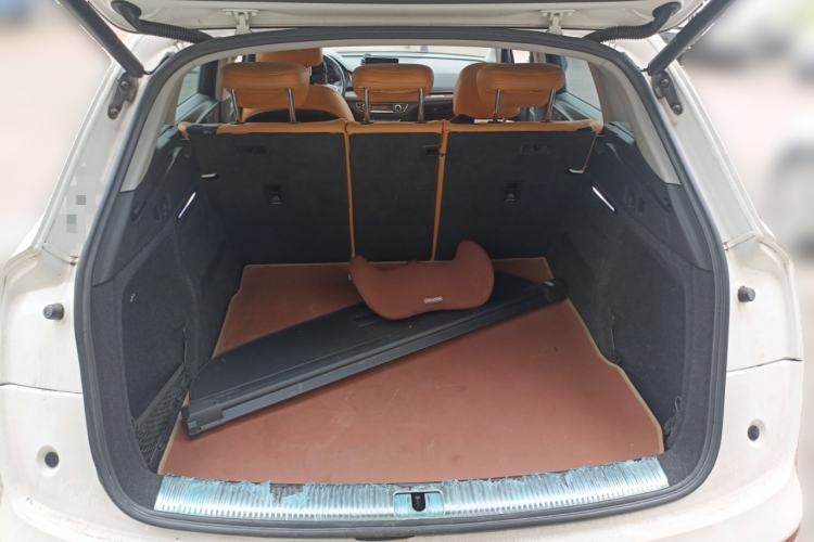 Used Audi Q5L 2018 40 TFSI Prestige Edition China VI Emission Standard Trunk