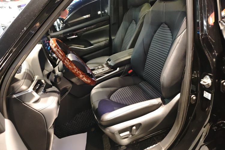 Used Toyota Crown Kluger 2023 2.5L HEV Four-Wheel Drive Luxury Edition Left Front Seat