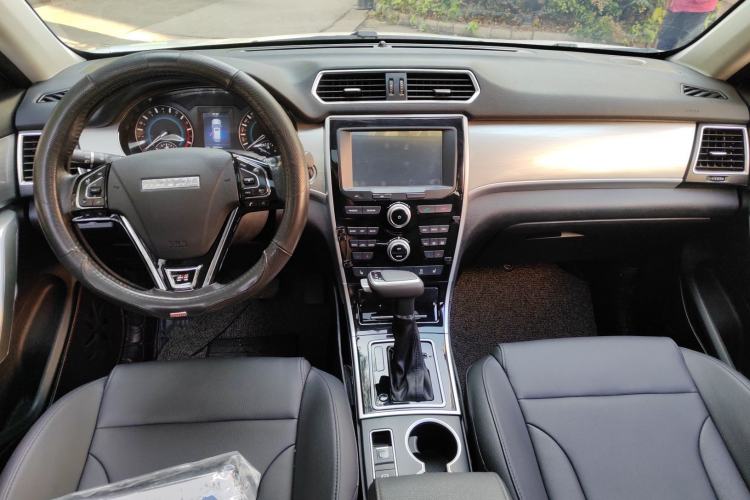 Used Haval H2 2017 Red-Label 1.5T Automatic Two-Wheel Drive Luxury Model